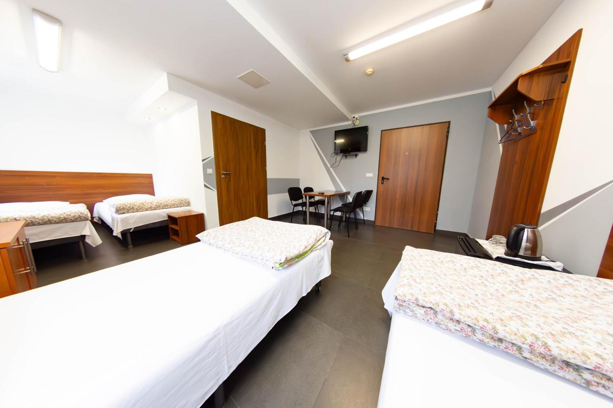 Twoj Hostel Klimczoka 7 Katovice Exteriér fotografie